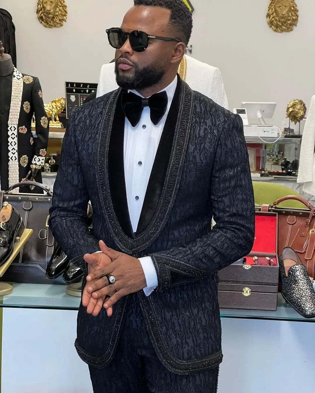 Unique Wedding Men Suits Classic One Button Tailor-Made Two-Pieces Jacket Pants Designer Groom Formal Occasion Size Customized