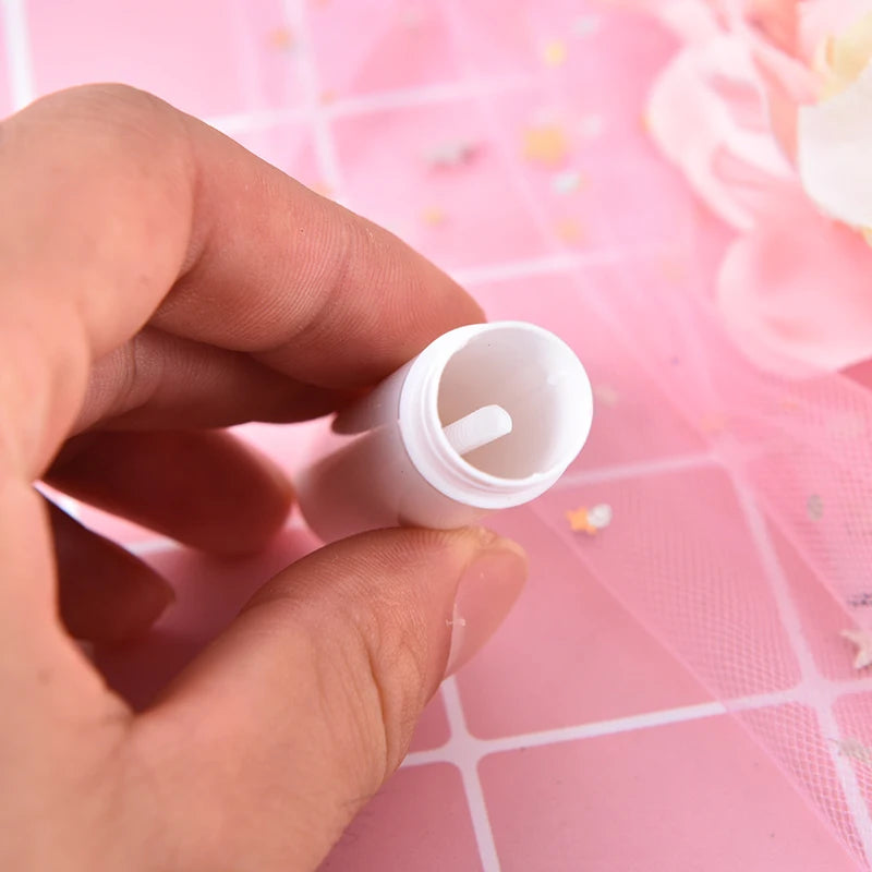 100pcs Clear Black White Balm Tube Container With Cap Cosmetic Sample Container 5ml Diy Empty Lipstick Bottle Lip Gloss Tube Lip