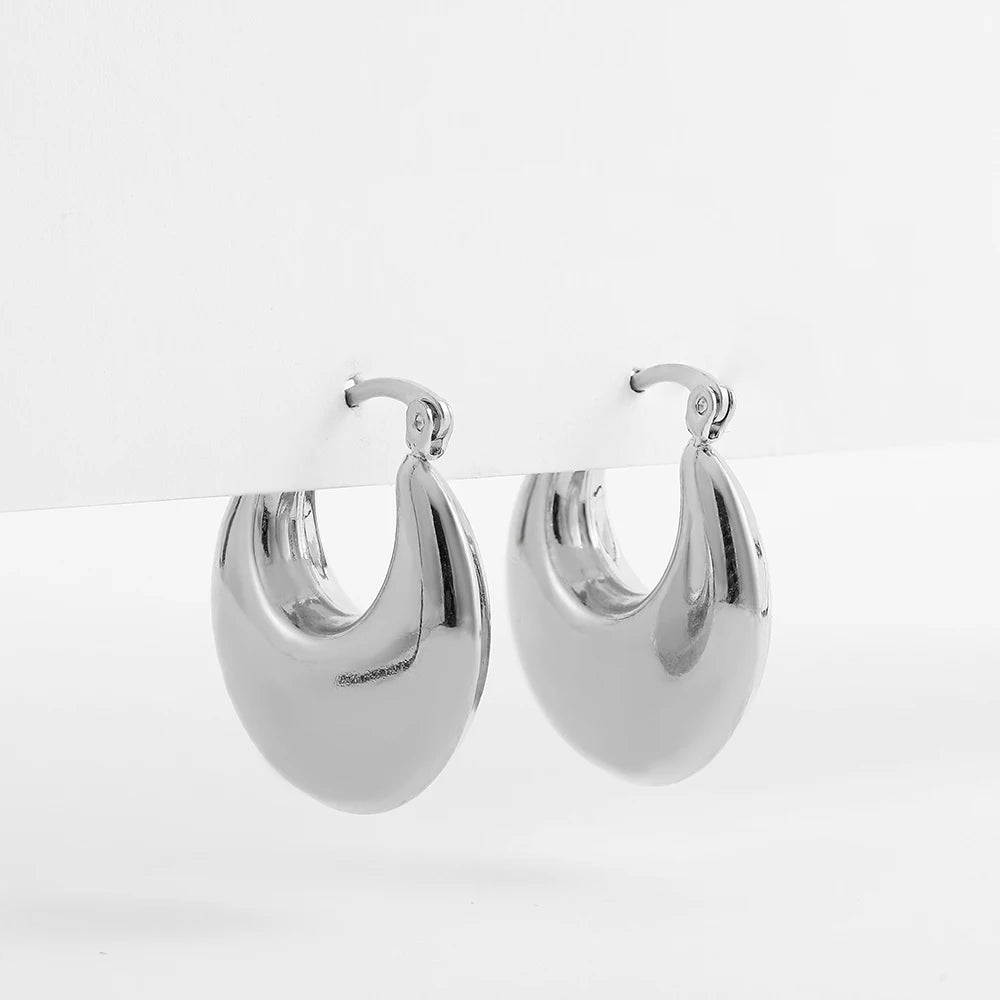 New Trend Silver Color Polished Stainless Steel CC Circle Chunky Hoop Earrings Twist PVD Dome Lightweight Hammered Drop Earrings