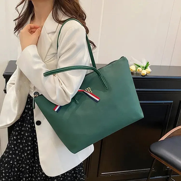 Vintage Elegant Diaper Bag: Luxury Crossbody Handbag For Women With Designer Letter Logo And Large Capacity Tote Function