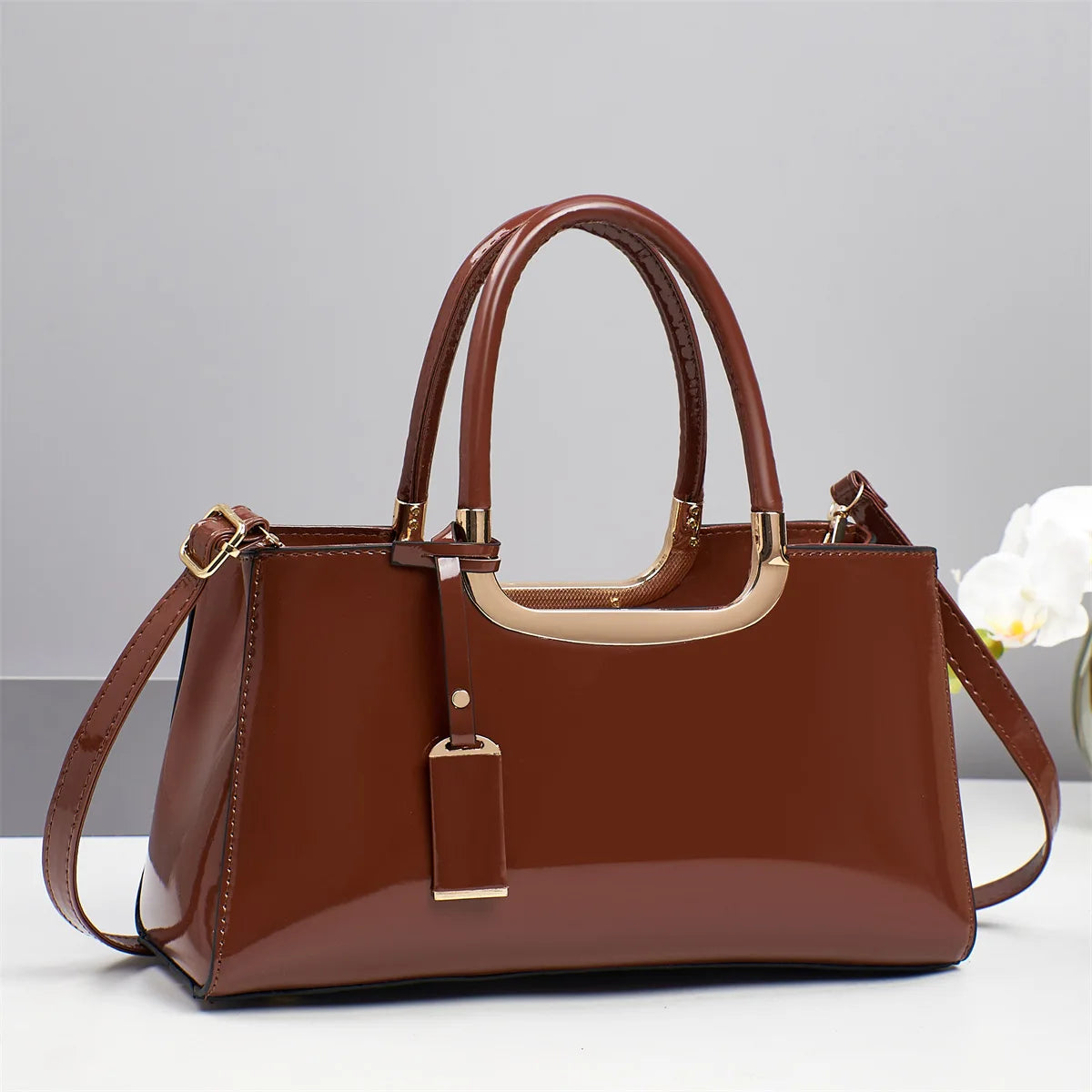 Luxury Designer Handbags High-End Evening Party Women Clutch Top Handle Underarm Bags Bright Patent PU Leather Crossbody Bags