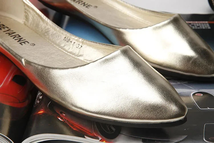 Women's Shoes Bright Surface Soft Leather Comfortable Flat Shoes Pointed Solid Color Shallow Mouth Single Shoe Zapatos Mujer