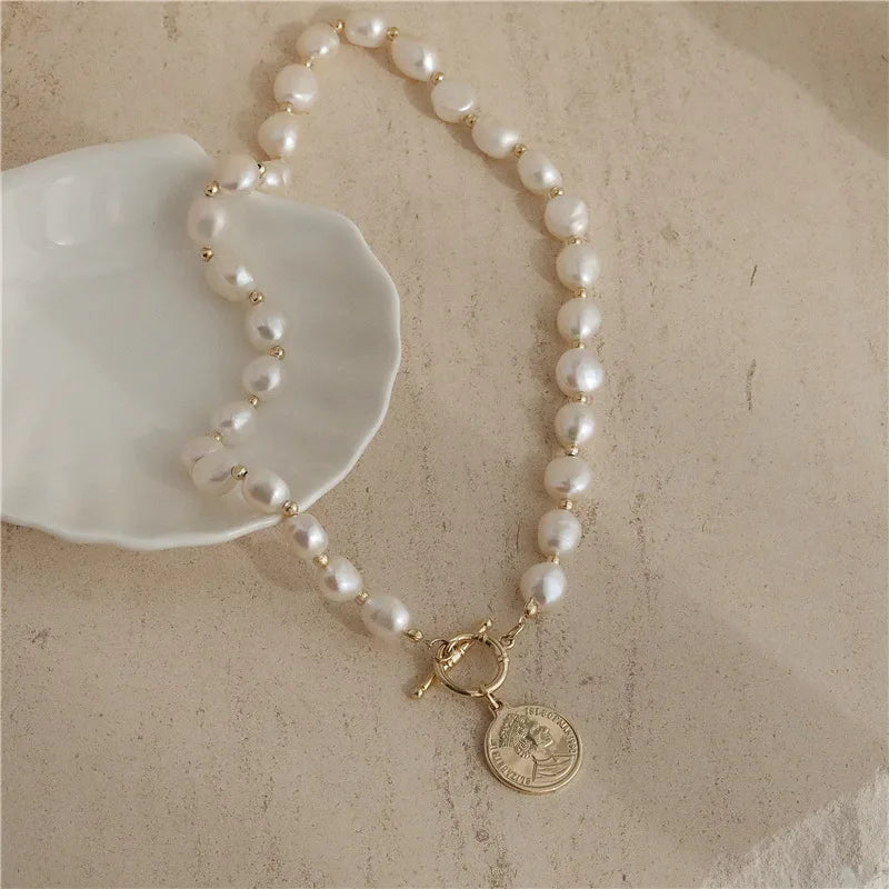 Elegant Gold Coin Portrait Natural Big Baroque Freshwater Pearl Female Pendant Necklace Jewelry For Women Chains Birthday Gifts