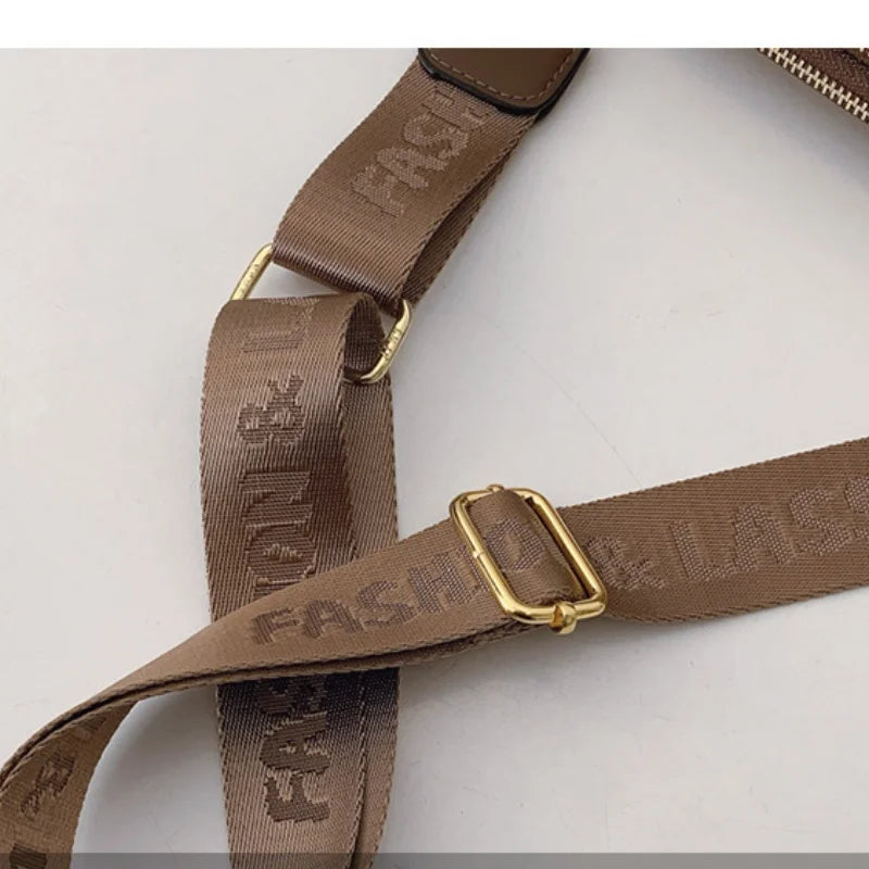 2026 New Retro Luxury Women Shoulder Bag Crossbody Bag Original Circular Pattern Logo Durable Fabric Adjustable Strap Daily Work