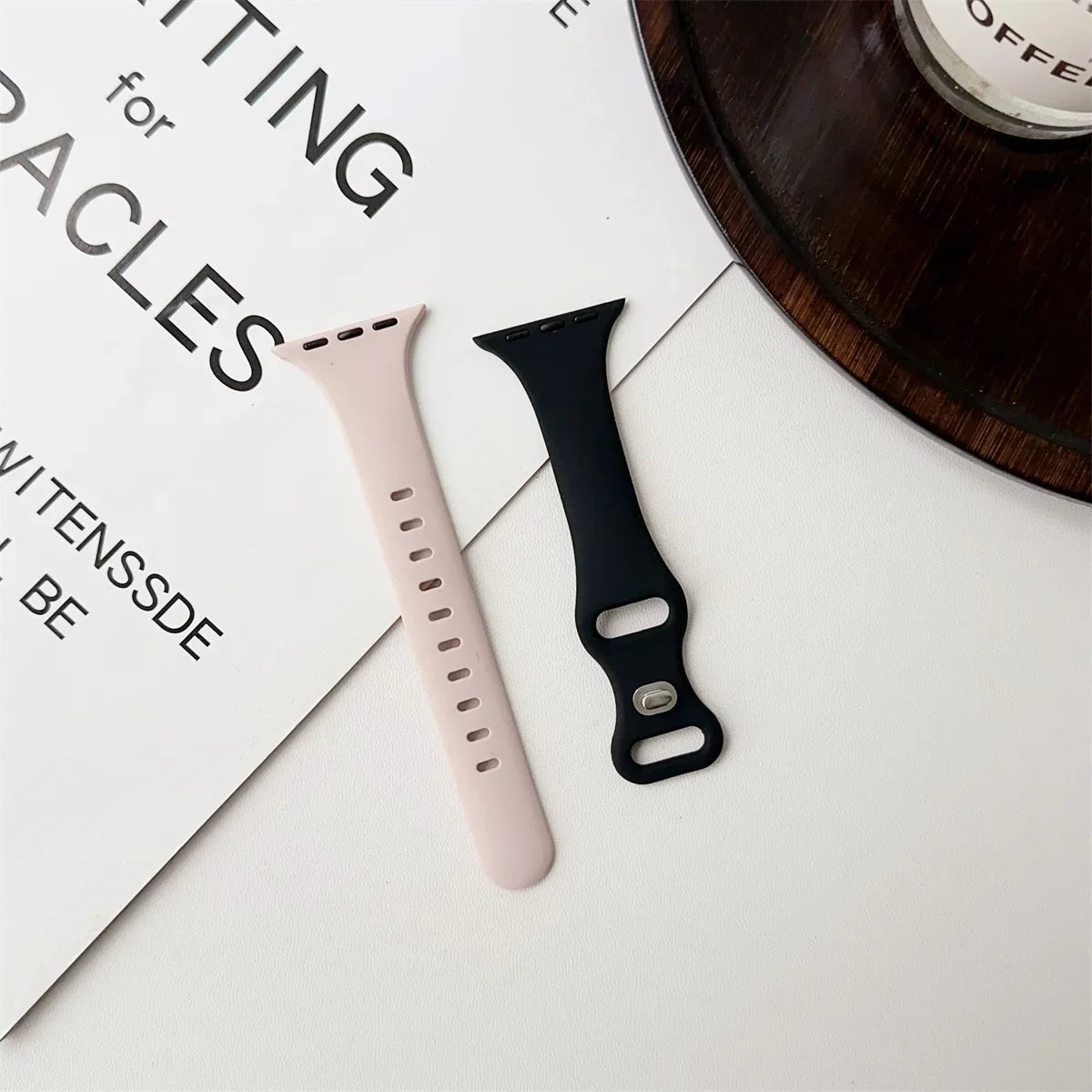 Thin Silicone Strap For Apple Watch 40mm 44mm 45mm 41mm 38mm 42mm Solid Color Strap Bracelet For IWatch Series 1 2 3 4 5 6 SE 7