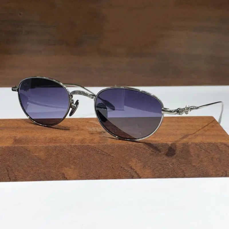 2025 Fashion Women Sunglasses Luxur Brand Designer Pure Titanium Oval Trend Personality Cateye Outdoor Sun Glasses UV400