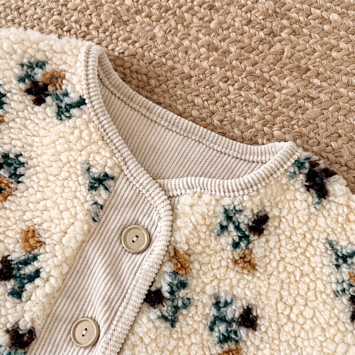 Baby Floral Fleece Jacket, Toddler Girls Vintage Flower Print Teddy Coat, Round Neck Button Front Warm Outerwear with Pockets