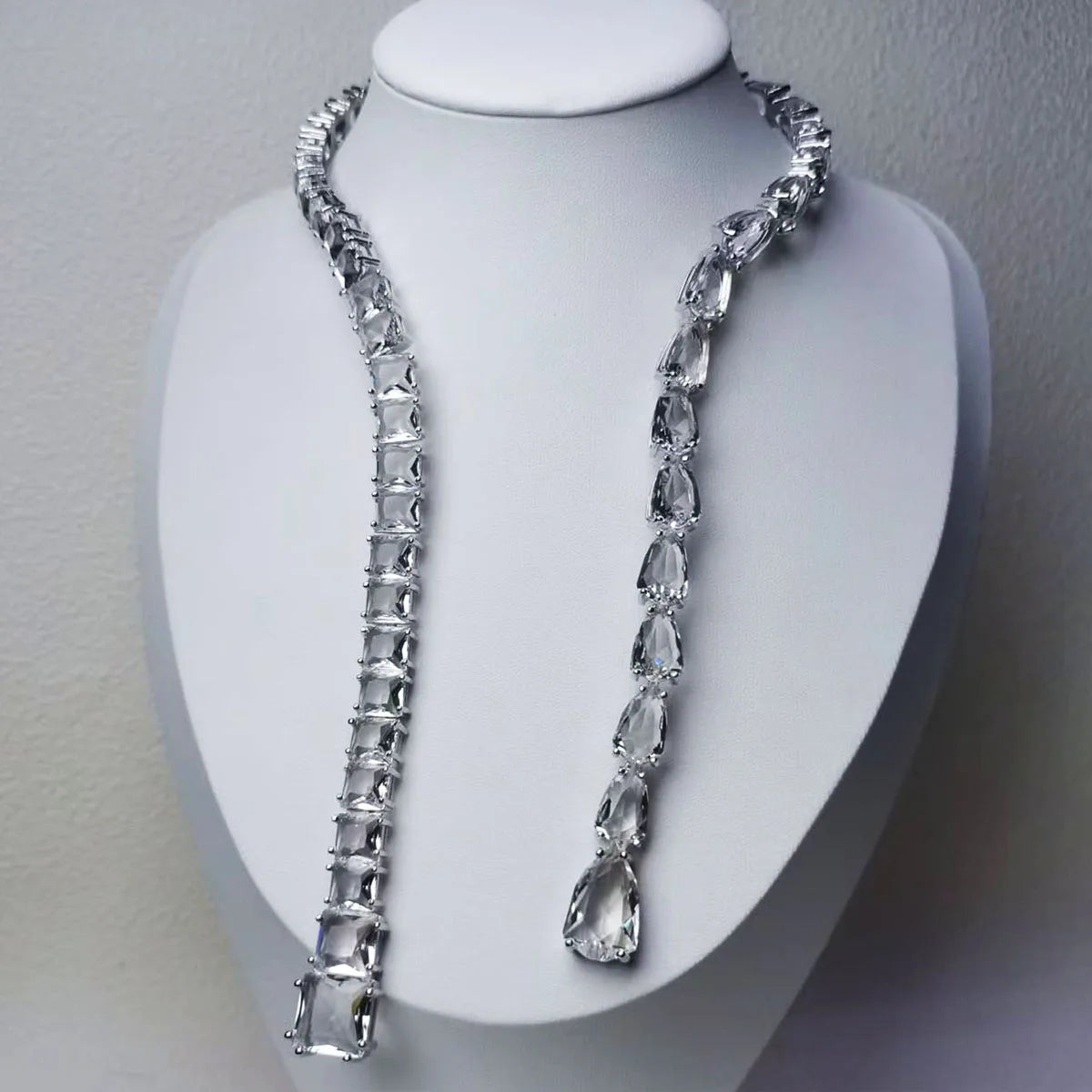 Original 2025 Geometric Charm Boutique Jewelry Set Women Zircon Crystal Necklace Bracelet Earrings Romantic Jewelry Gift