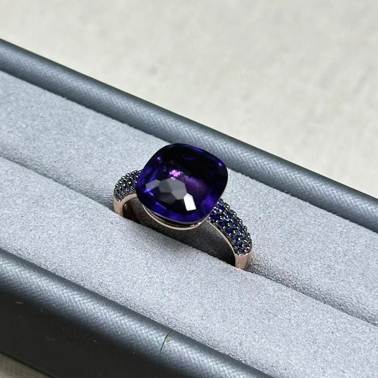 Flat Ring For Women Candy Color Crystal Ring Inlay Blue Zircon with Blackgun Plated Party Gift Fashion Jewelry For Women