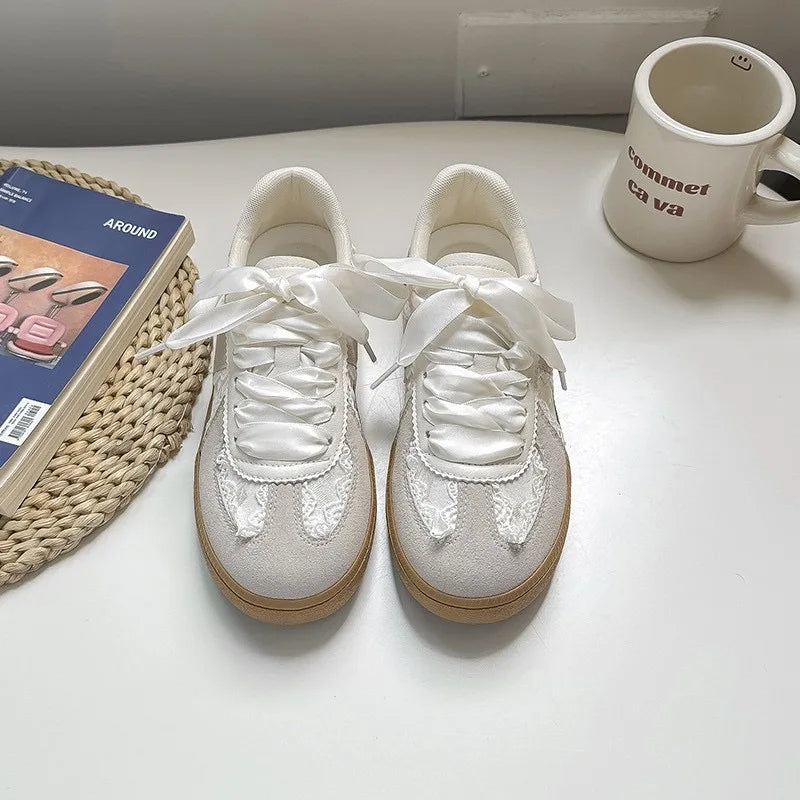 Women's Sneakers Luxury Brand Casual Shoes Light Comfortable Walking Shoes for Women Lace Up Flats Fashion Designer Ladies Shoes