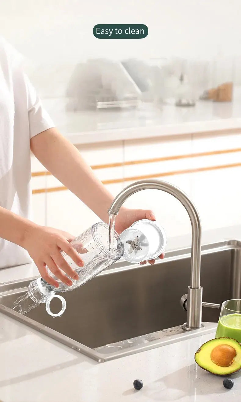 Wireless Charging 4 Blades Electric Juicer Mini Portable Blender Fruit Mixers Extractors Multifunction Juice Maker Machine