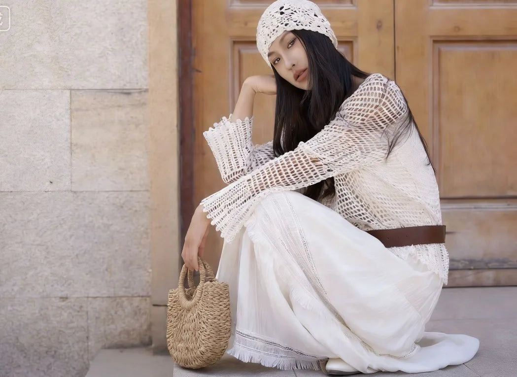 Hand Woven Straw Semicircle Tote Bag Large Capacity Handheld Crossbody 2-in-1 Beach Vacation Fashion Bag for Women