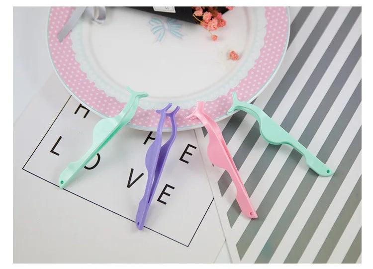 1/2Pcs False Eyelash Tweezers Fake Eye Lash Applicator Eyelash Clip Eyelash Extension Makeup Cosmetic Tool Tweezers