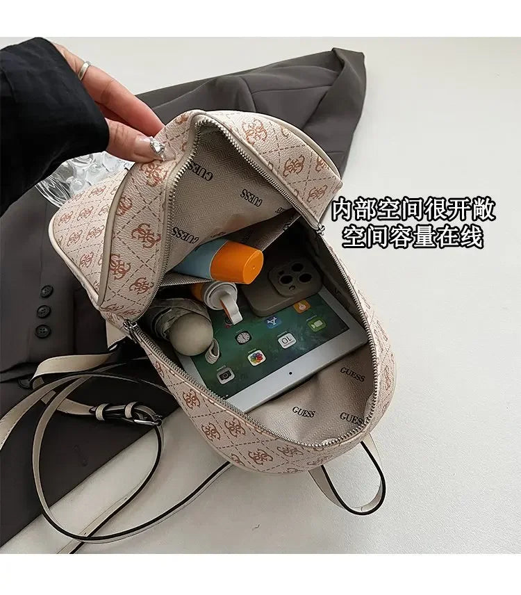 Luxury large capacity outdoor travel handbag, modern trendy women's backpack, classic design zipper shoulder bag