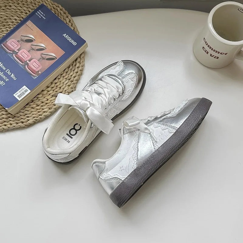 Women's Sneakers Luxury Brand Casual Shoes Light Comfortable Walking Shoes for Women Lace Up Flats Fashion Designer Ladies Shoes