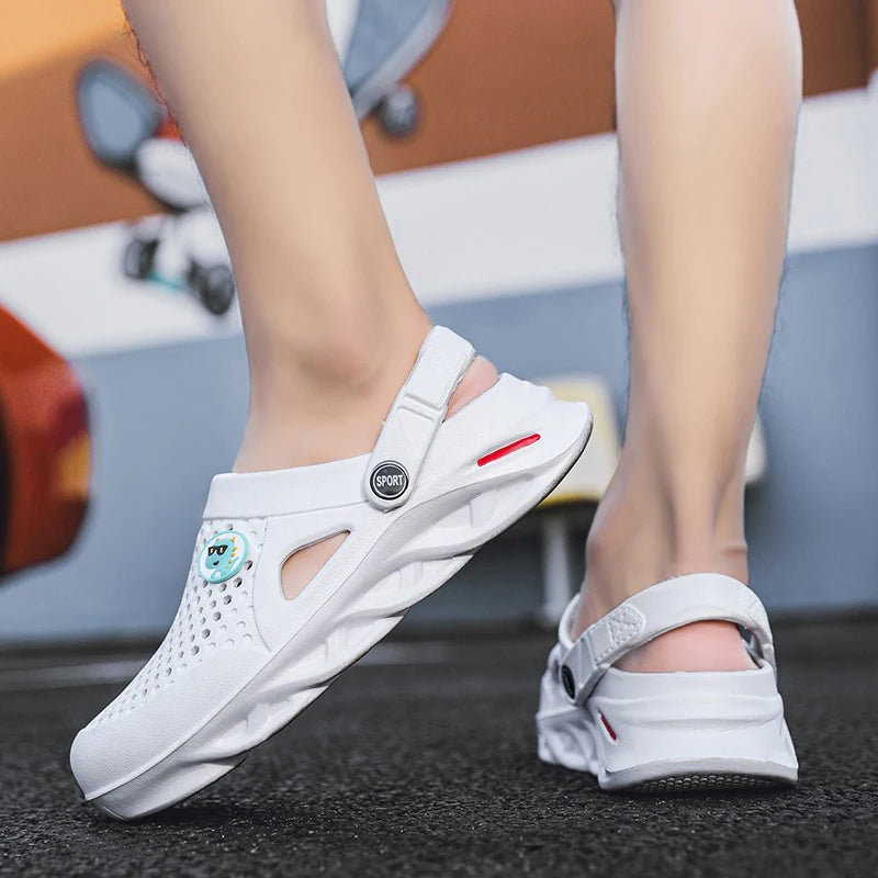 Men's Summer Sandals Clogs Men Women Breathable EVA Thick and Soft Sole Slippers Beach Water Shoes Couple's Clogs Big Size 47