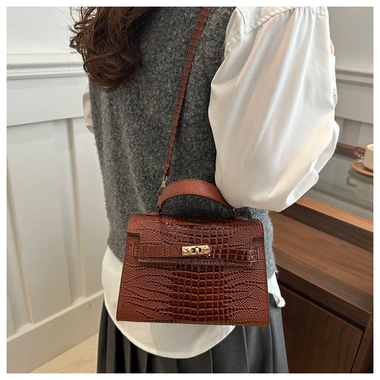 Fashionable  Handbag Women's Shoulder Bag Versatile Crossbody Small Square Bag Elegant Single-Strap Handbag