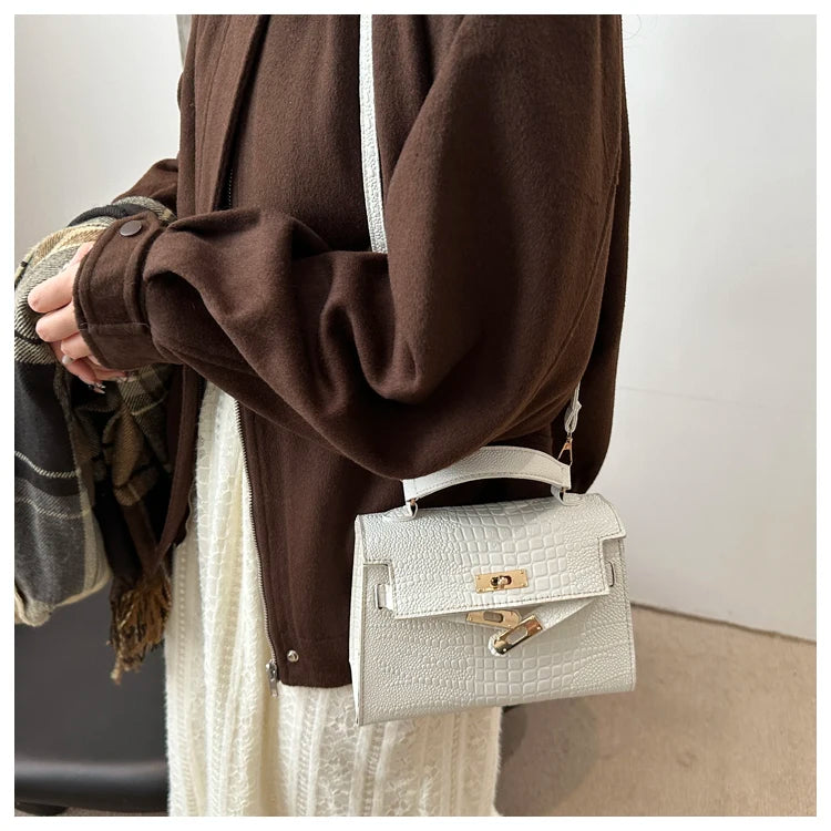 Fashionable  Handbag Women's Shoulder Bag Versatile Crossbody Small Square Bag Elegant Single-Strap Handbag