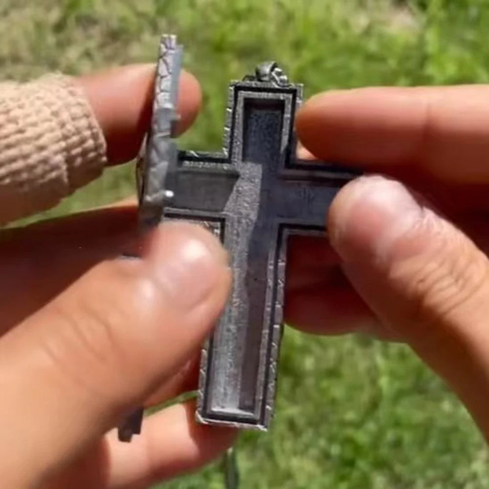 1/2/3PCS 3D Metal Charm Cross Shaped Necklace Pendant Vintage Squid Cross Necklace with Secret Compartment Fashion Jewelry Gifts