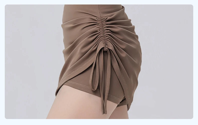 2025 New Wrinkled Sports Skirts Women Fashion Gym Skirts High Waist Hip Lift Running Yoga Fitness Skirt 2 in 1 Athletic Skort