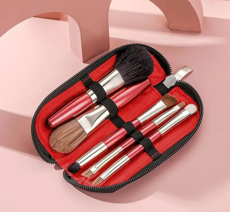 5-Piece Mini Natural Bristle Makeup Brush Set, Travel-Friendly Eyeshadow/Foundation/Blush/Concealer & Lip Brushes Portable Tools