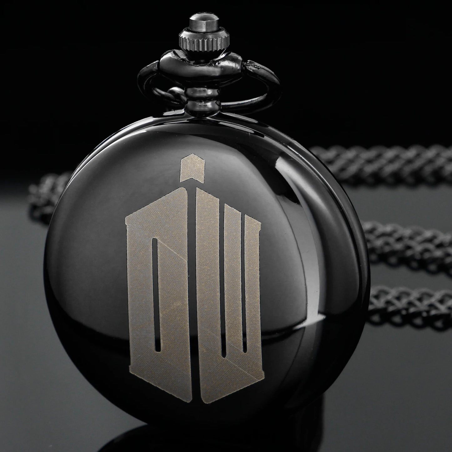 Black Mysterious Gemstone Doctor Strange Quartz Pocket Watch Fashionable Nostalgic Necklace Pendant Gift for Men and Women