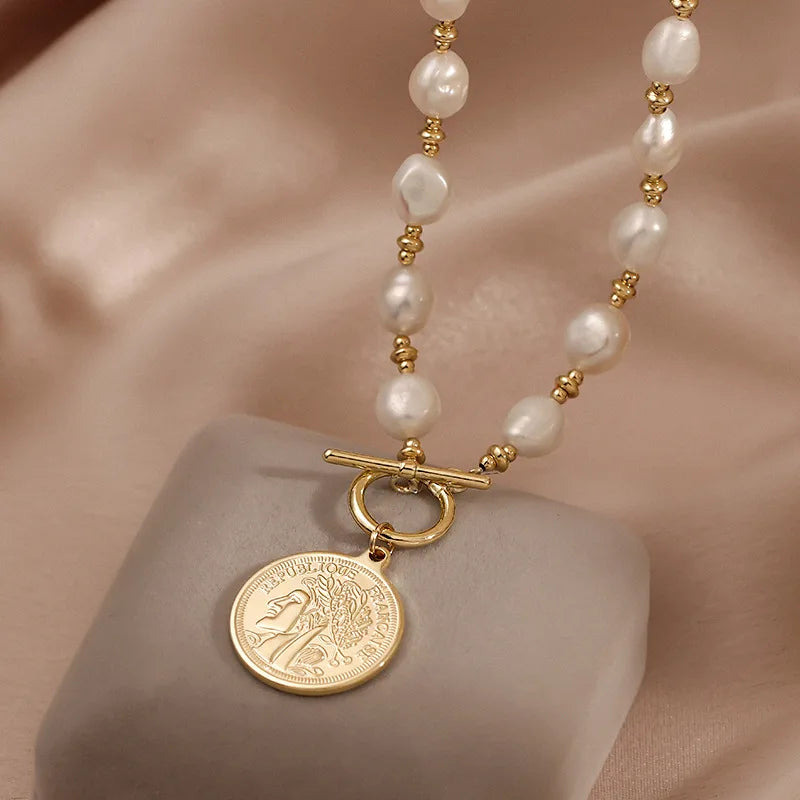 Elegant Gold Coin Portrait Natural Big Baroque Freshwater Pearl Female Pendant Necklace Jewelry For Women Chains Birthday Gifts