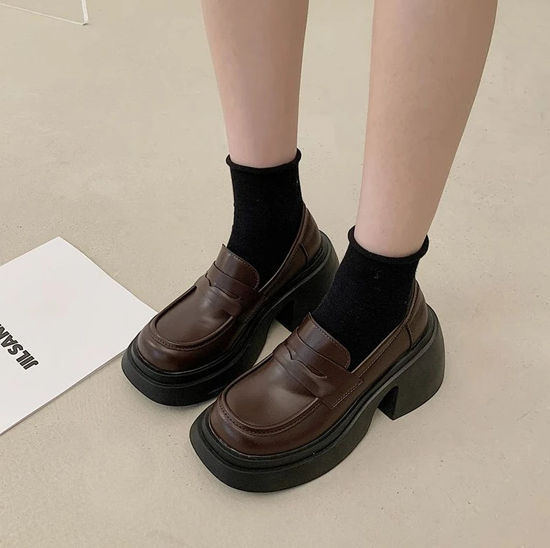 Ladies Pumps Evening Women's Shoes Luxury Leather Casual Cute Kawaii Platform Square Heels Round Toe Shoe Lastest High Quality E