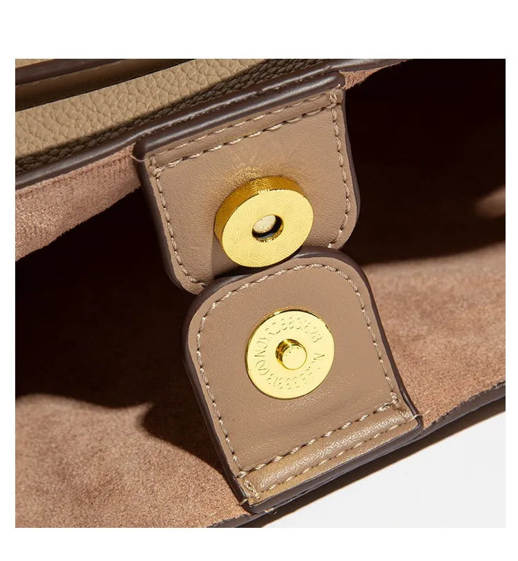UKF Light Luxury Women's Handbag Niche Designer Single Shoulder Messenger Bag Stylish Accessory for Ladies