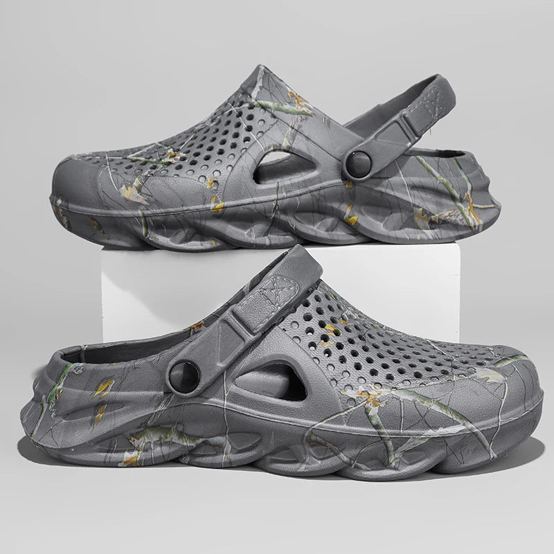 Men's Summer Sandals Clogs Men Women Breathable EVA Thick and Soft Sole Slippers Beach Water Shoes Couple's Clogs Big Size 47