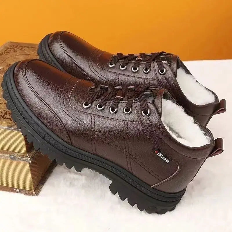 Men's Winter Thickened Warmth Casual Shoes Fleece Lined Business Style Leather Shoes Low Top Lace up Comfortable Alligator Pa...