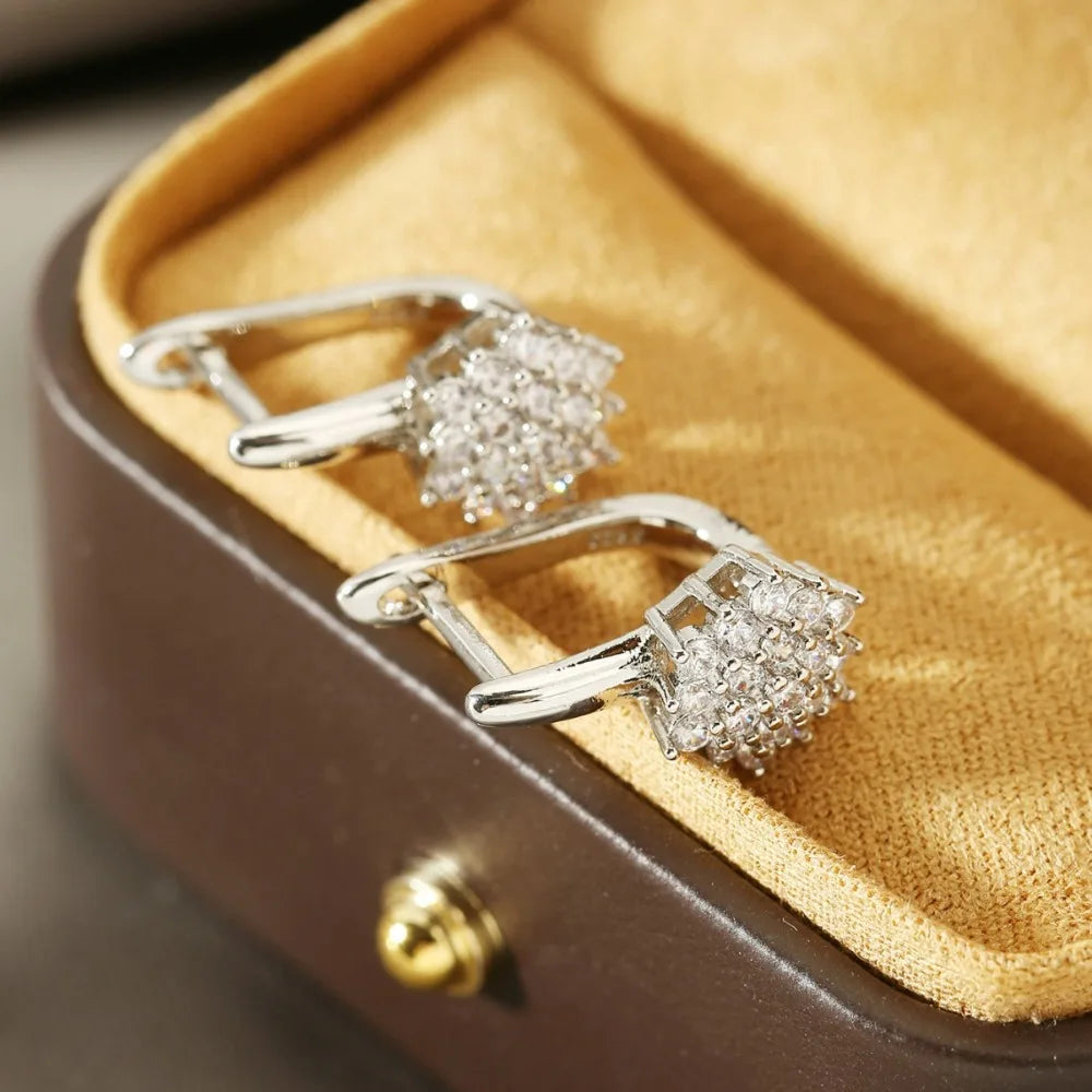 Personality Classic U Shape Zircon Flower Hoop Earrings for Women Luxury Gold Color Stainless Steel Crystal Korea Jewelry Gift