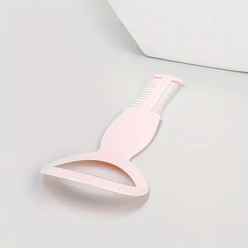 1pc Pro Practical Eyeliner Stencil Kit - Easy-to-Use Mascara Shield Guard with Comb and Eyelash Applicator Tool for Precise