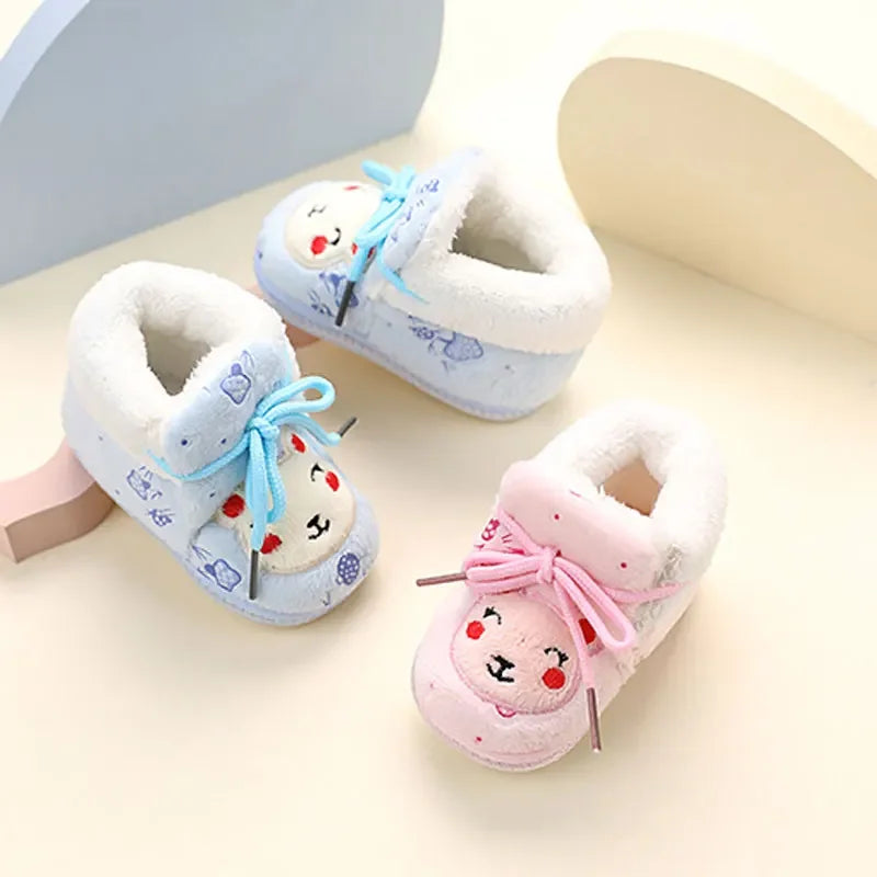 Baby Walking Shoes with Warm Plush Kids First Walker Boots Comfortable Cute 2025 Winter New Girls Casual Boots with Cute Bears