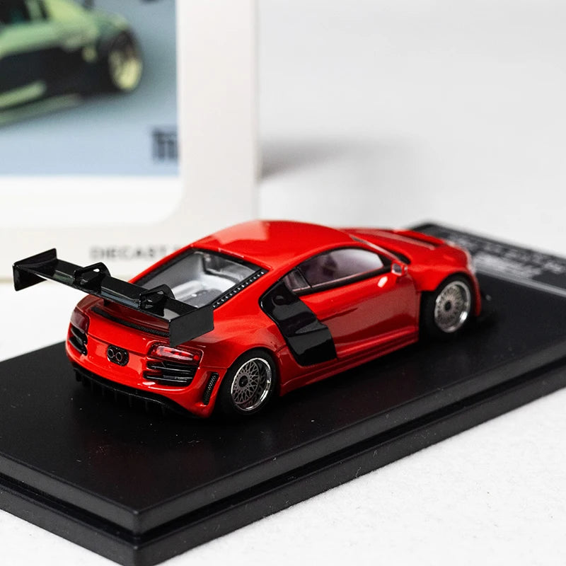 LMF 1:64 R8 LMS Ultra Racing alloy car model