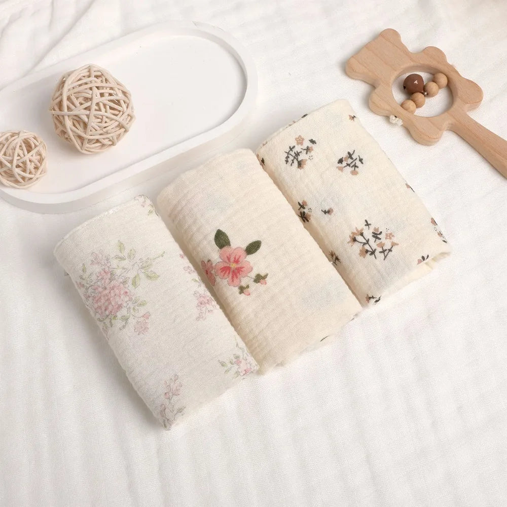 4-Layer Pure Cotton Portable Washcloth for Newborns - Soft Absorbent Square Gauze Towels for Burping High Quality