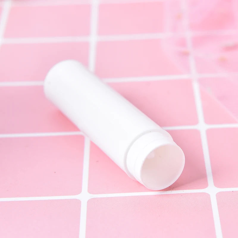 100pcs Clear Black White Balm Tube Container With Cap Cosmetic Sample Container 5ml Diy Empty Lipstick Bottle Lip Gloss Tube Lip