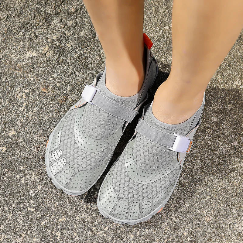 2024 Quick-Dry Women's Men's Waterproof Water Sneaker Barefoot shoes Snorkeling shoes zapatos de agua hombres Men's sandals36-48