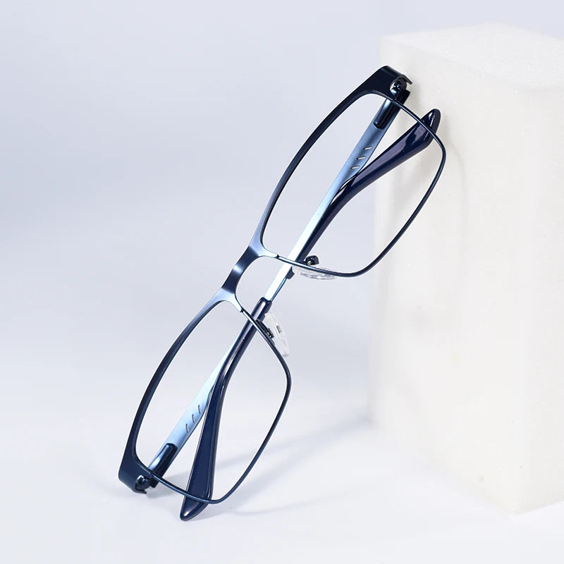 2025 NEW Men Blue light blocking Reading Glasses for Men Metal Full Frame Readers Magnifier Presbyopia Lens Eyewear +75+100+125