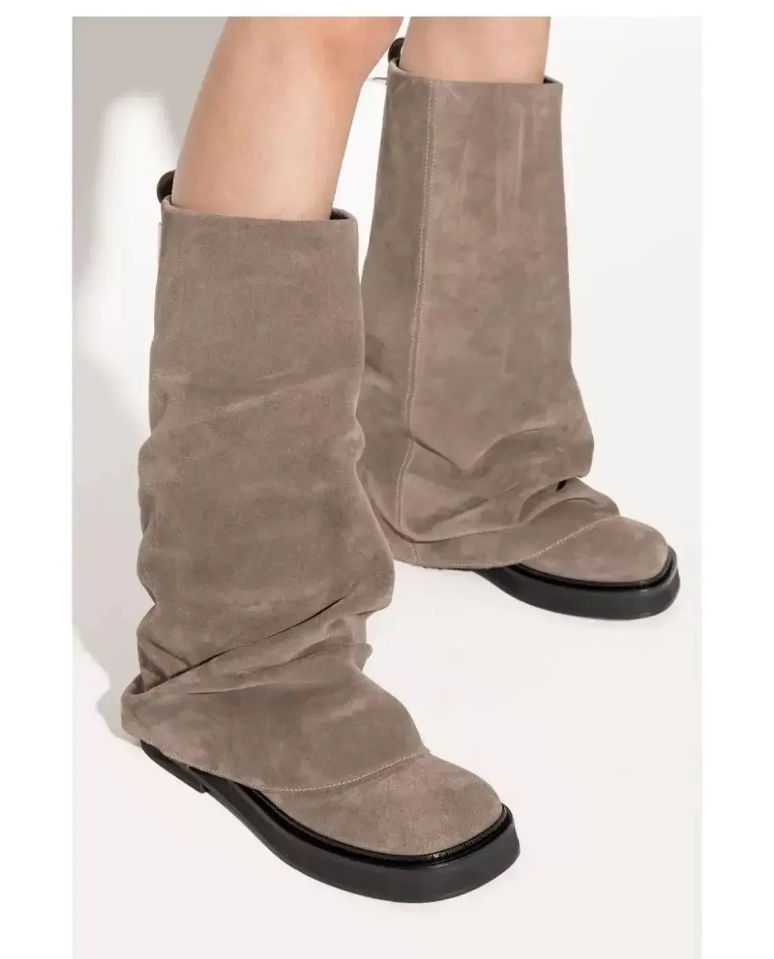 Women's New Autumn and Winter Calf Boots with Pleated Thick High Heels and Fashionable Oversized Street Leather Mid Leg Boots