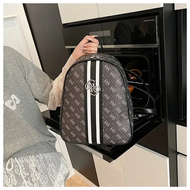 Luxury large capacity outdoor travel handbag, modern trendy women's backpack, classic design zipper shoulder bag