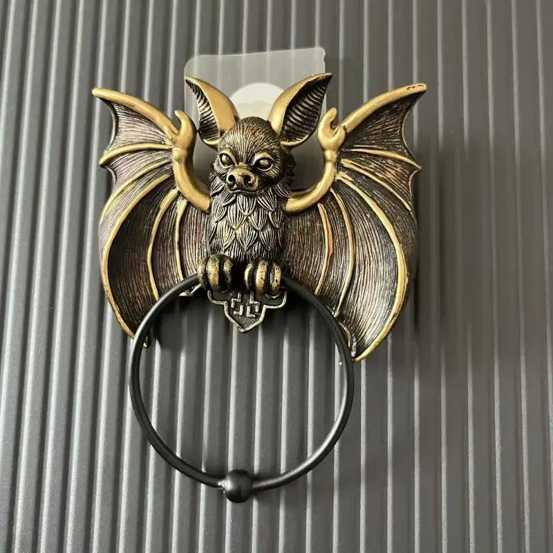 Whimsical Halloween Bat Knocker Gothic Wall Art Resin Statue Wall & Door Frame Decorative Ornament Home & Outdoor Decoration