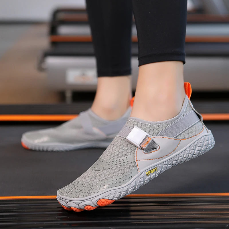 2024 Quick-Dry Women's Men's Waterproof Water Sneaker Barefoot shoes Snorkeling shoes zapatos de agua hombres Men's sandals36-48