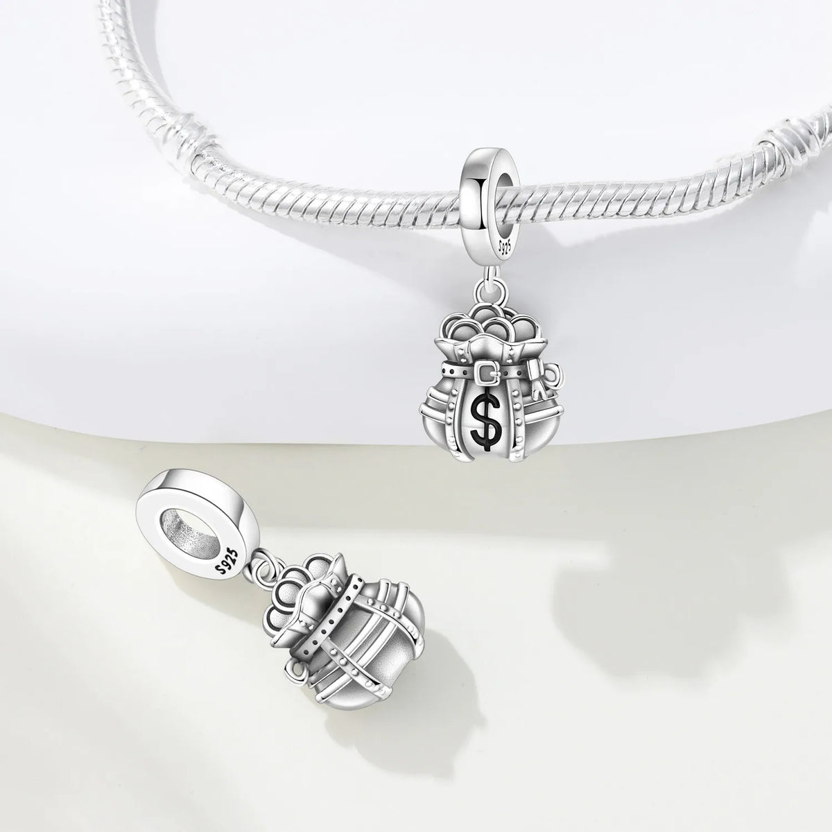 925 Sterling Silver Two-tone Symmetrical Angel Wing Pendant Necklace for Women Lucky Symbol Original Jewelry Party Couple Gift