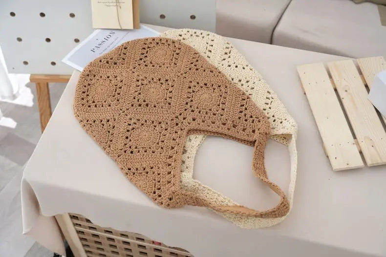 Women Shouder Bag Bohemian Straw Underarm Bag Summer Beach Woven Armpit Bag Hollow Flower Casual Crochet Tote Shopping Bags