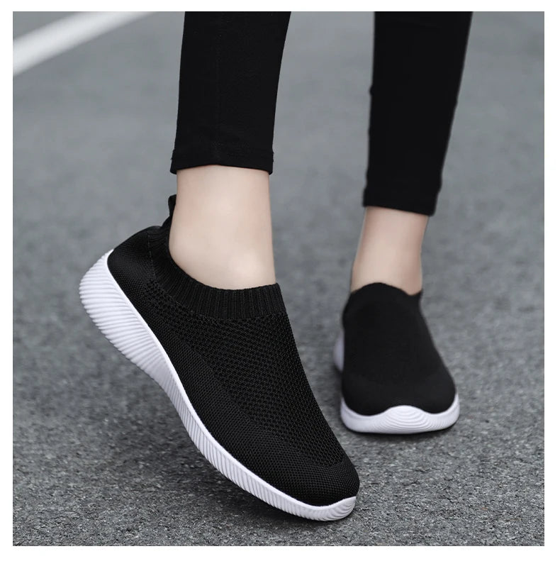 2024 Spring Women Shoes Knitting Sock Sneakers Women Flat Shoes Casual Breathable Sneakers Flats Walking Shoes for Women