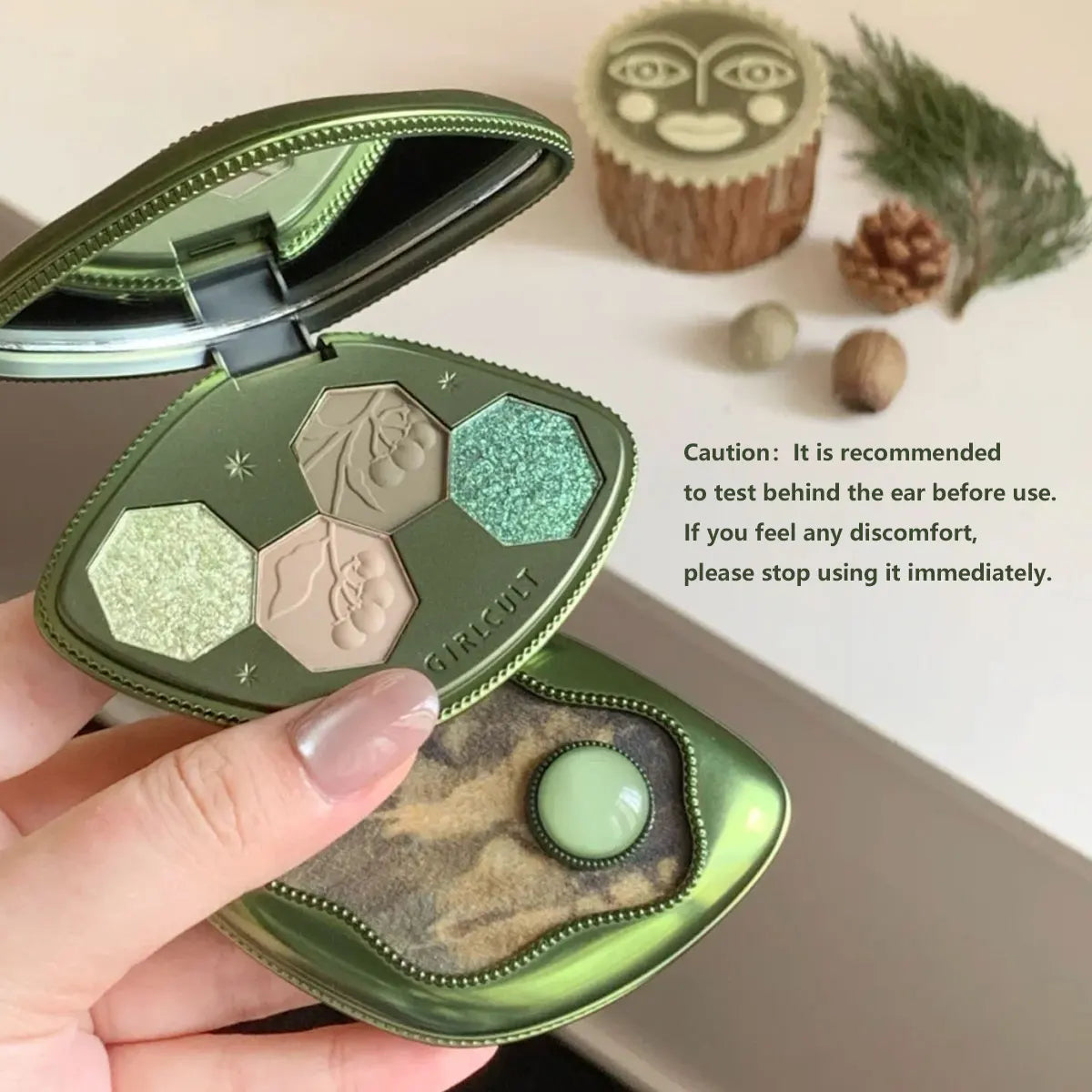 Girlcult Hallucination Eyeshadow Palette 60 Dongchong,Hallucination Powder Texture,Fine-Milled Pigmentation,Dimensional Blending