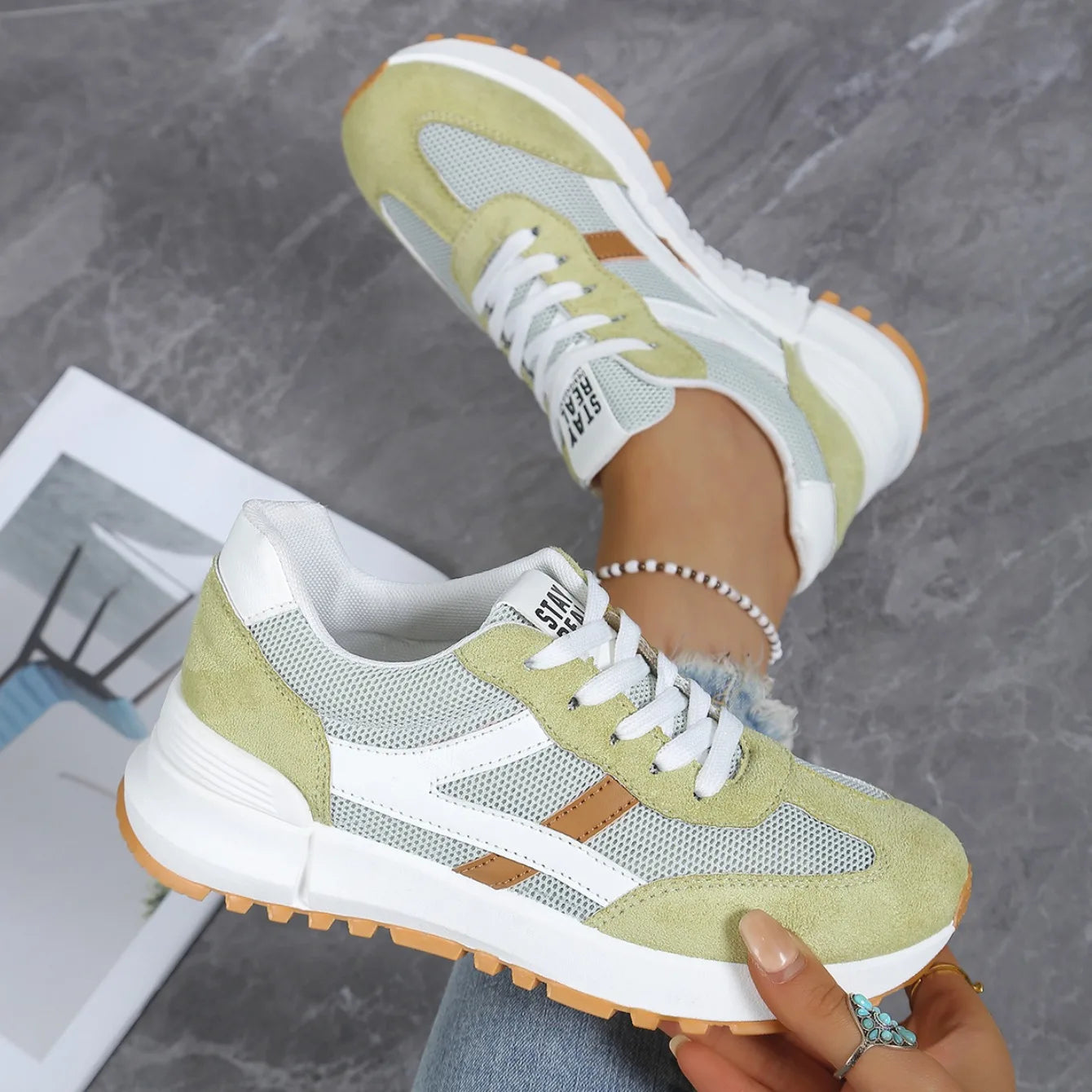 2026 New Women Sneakers Spring Autumn Casual Lace Up Designer Shoes Luxury Platform Loafers Anti Slip Comfort Female Sneakers