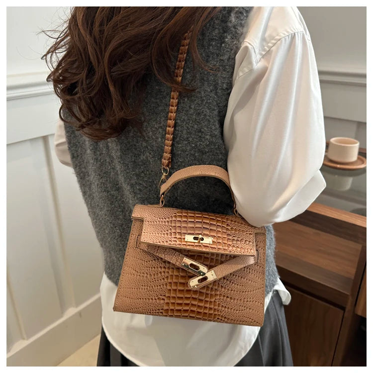 Fashionable  Handbag Women's Shoulder Bag Versatile Crossbody Small Square Bag Elegant Single-Strap Handbag