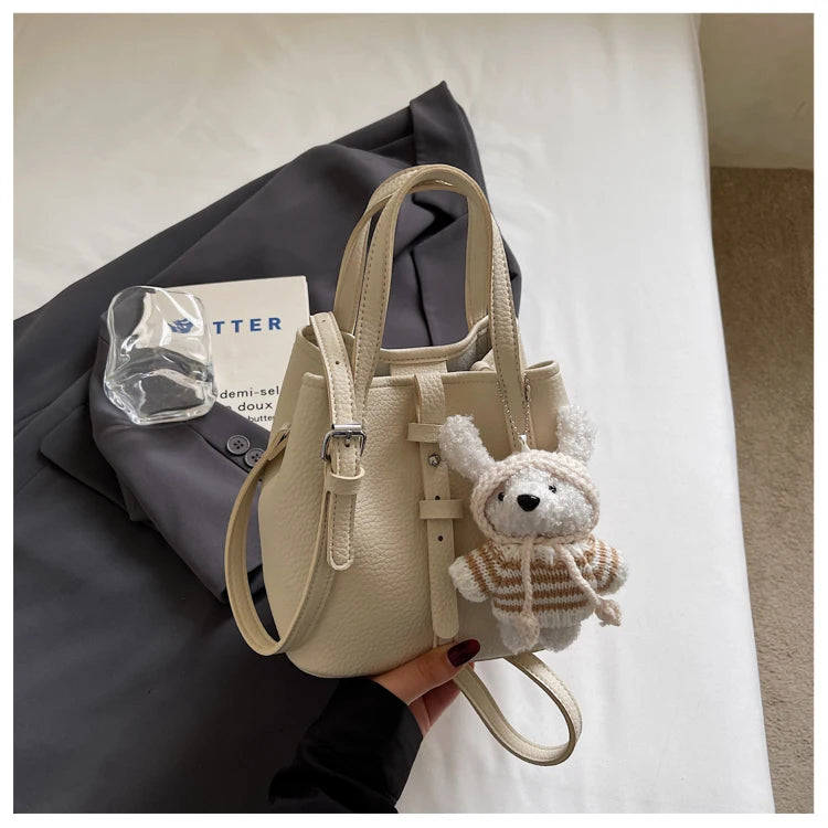 Fashionable Bucket Handbag Women's Shoulder Bag Spring Versatile Commuting Crossbody Bag Soft PU Leather Magnetic Buckle Closure